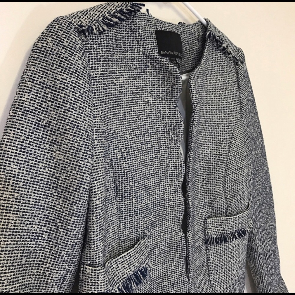 BR Scalloped Hem Blazer Jacket Collarless - Picture 6 of 7